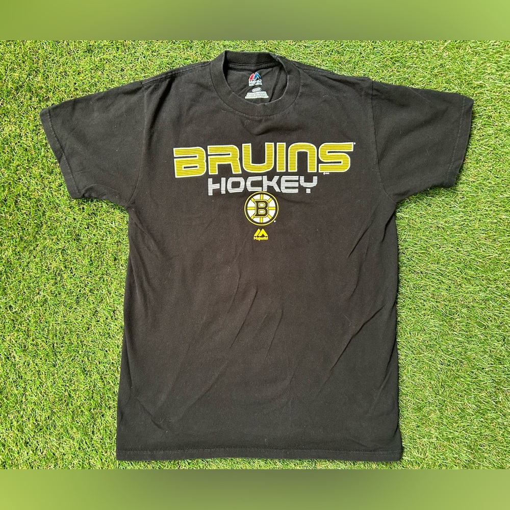 Vintage Boston Bruins Hockey Majestic Tee Size Small Black And Yellow